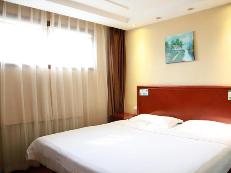 Greentree Inn Beijing Huairou Qingchun Road Express Hotel מראה חיצוני תמונה